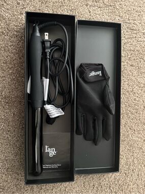 Lange Black Titanium Curling Wand with Black Heat-Resistant Glove